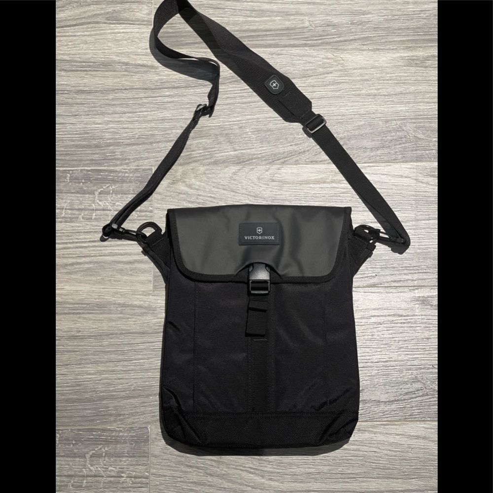 Victorinox large crossbody